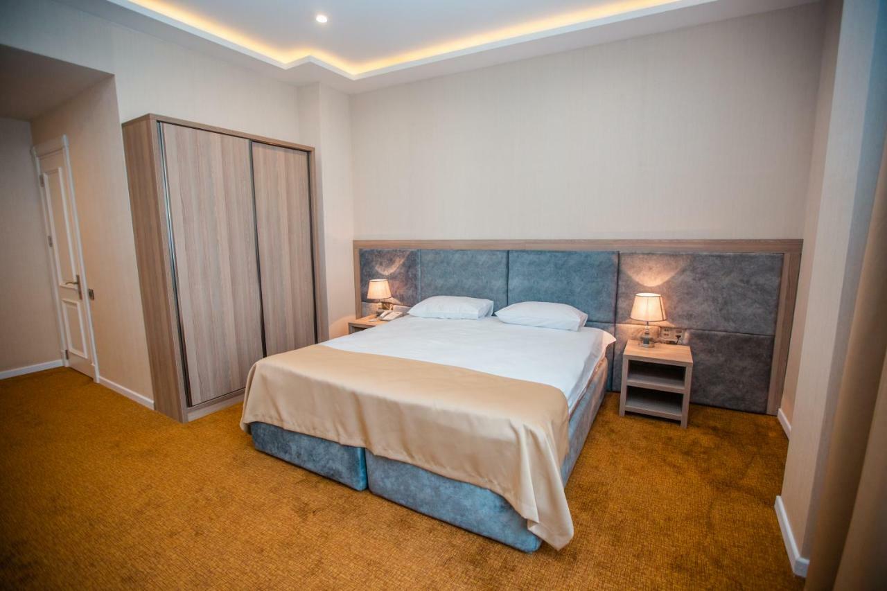 Grand Midway Hotel Baku Exterior foto
